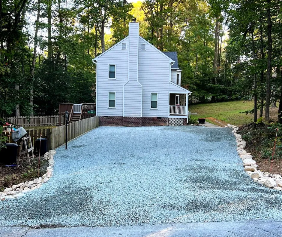 Driveways & Paving in Chesterfield & Richmond | Peachers gravel driveway with rock border installed in richmond virginia